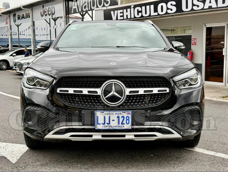 Mercedes Benz Gla200 2021