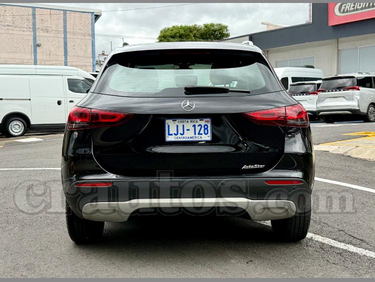 Mercedes Benz Gla200 2021 2