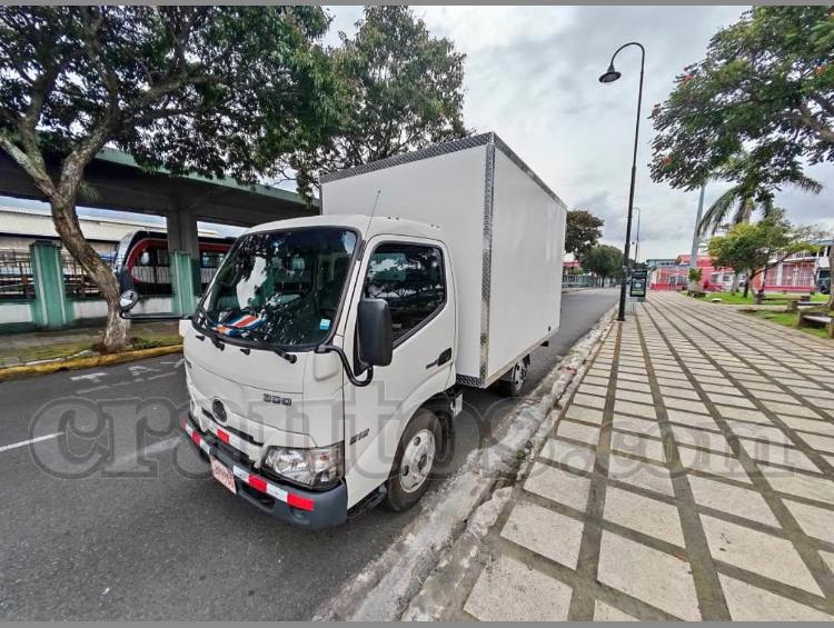 Hino Dutro 300 Serie 512 2020 2